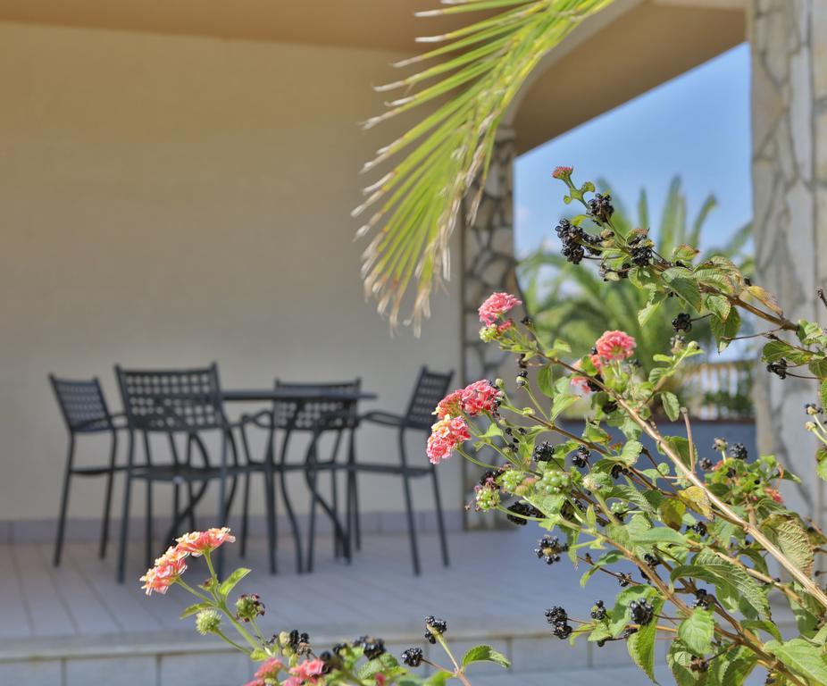 Residence Valentina Balestrate Exterior photo